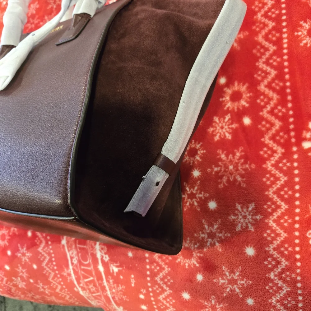 Michael Kors Avril Extra-Large Leather and Suede Tote Bag Red - Picture 7 of 12